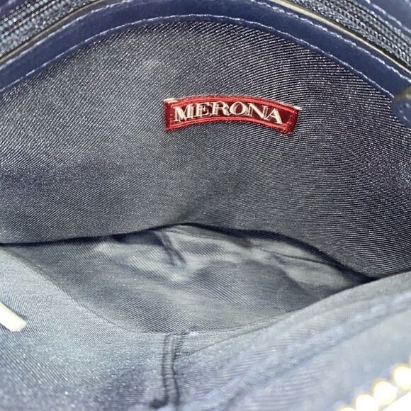 Cute Merona Navy and Red Crossbody! - Picture 7 of 8